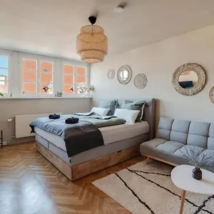 Boho Design By Hero Homes - Lage Im Historischen Zentrum - Self-check-in & Aircon Apartment